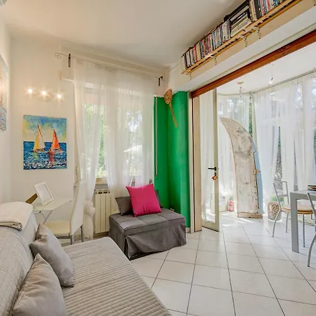 Toys With Garden And Sea View - Happy Appartement *