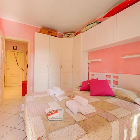 Apartment Toys With Garden And Sea View - Happy *