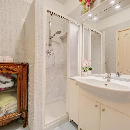 Toys With Garden And Sea View - Happy Apartment Sanremo