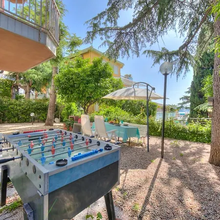 Toys With Garden And Sea View - Happy Apartment Sanremo